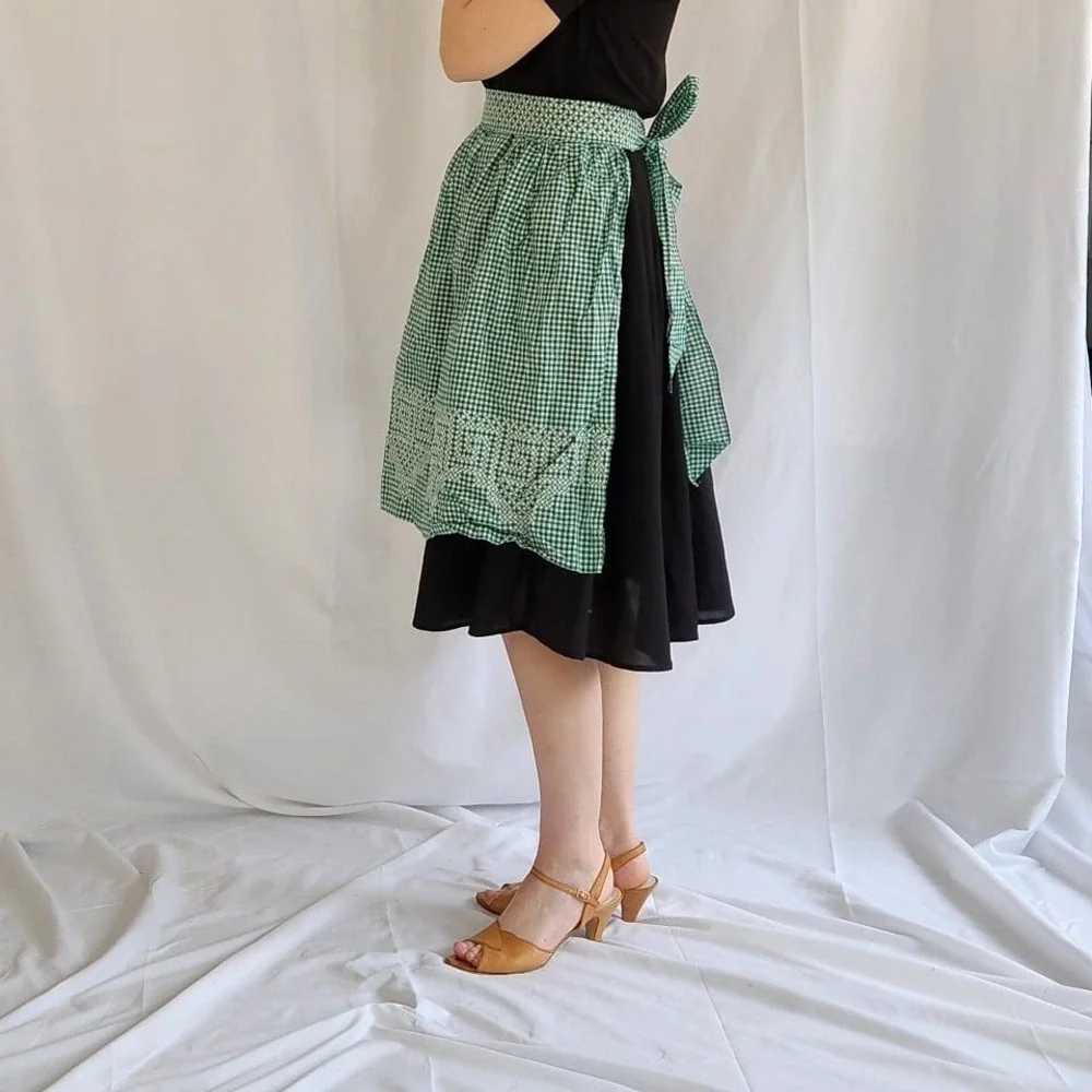 Vintage‎ Green Gingham Apron